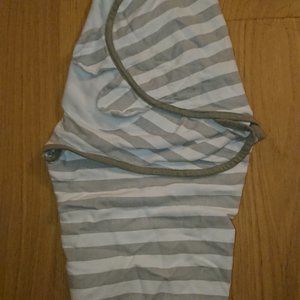 Bundle of 4 swaddles